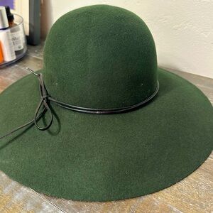 Anthropologie Wide Brim Felt Hat. Dark Green.